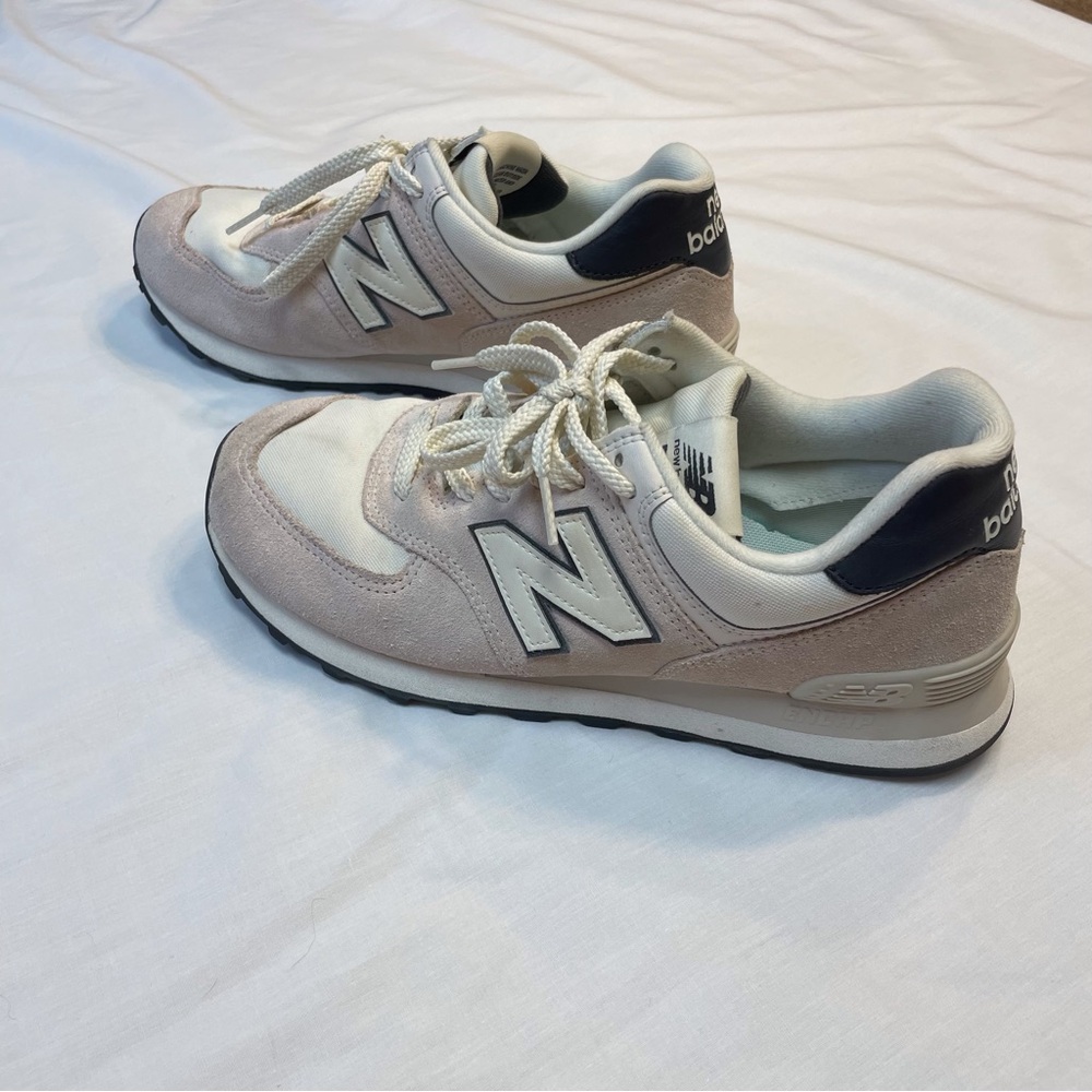 New Balance 594s Pink and black